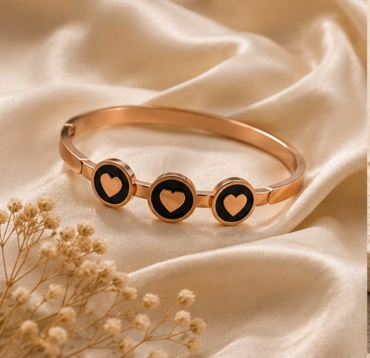 Infinite Hearts Bracelet