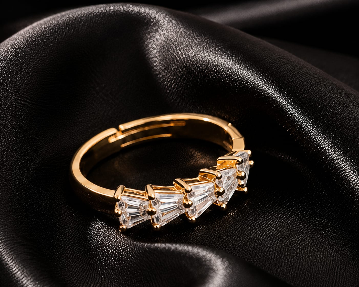 Crystal Bow Adjustable Ring