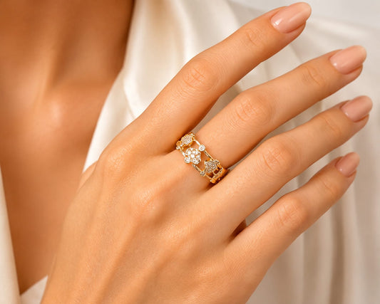 Luxe Flower Chain Ring