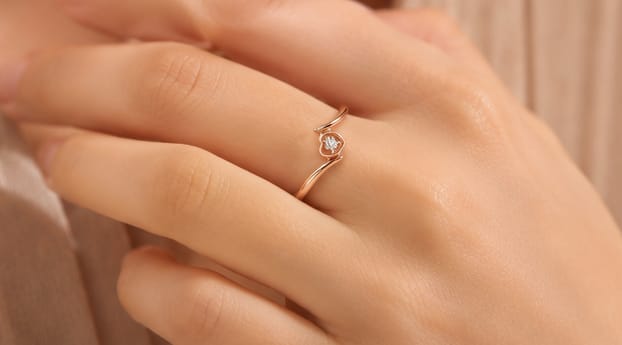 Rosewave Heart Ring