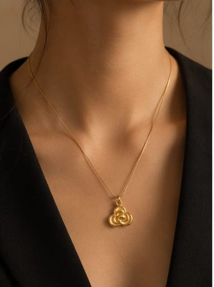 Trinity Bloom Necklace