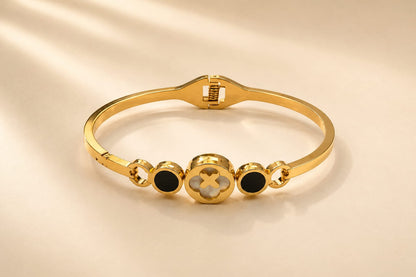 Premium Clover Glow Bracelet