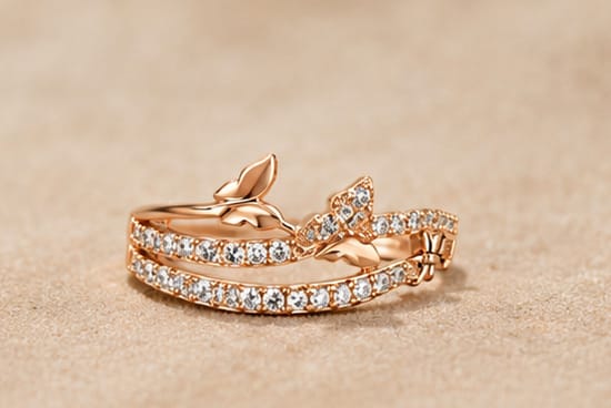Flutter Charm Ring