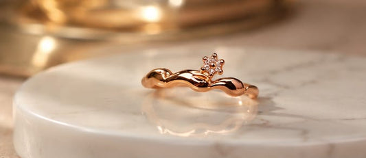 Golden Petal Wave Ring
