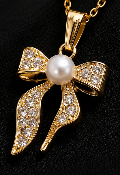 Lumière Pearl Necklace