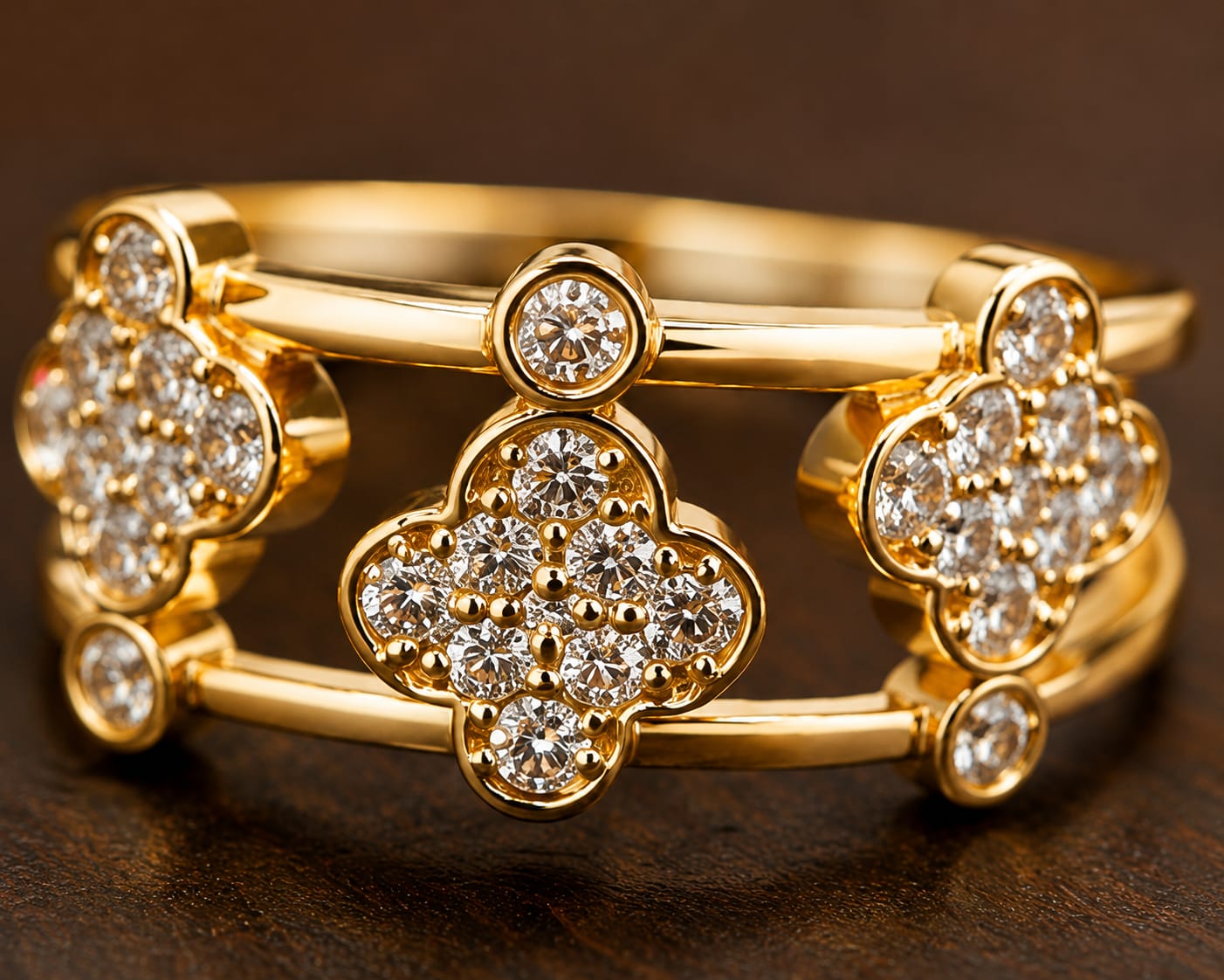 Luxe Flower Chain Ring