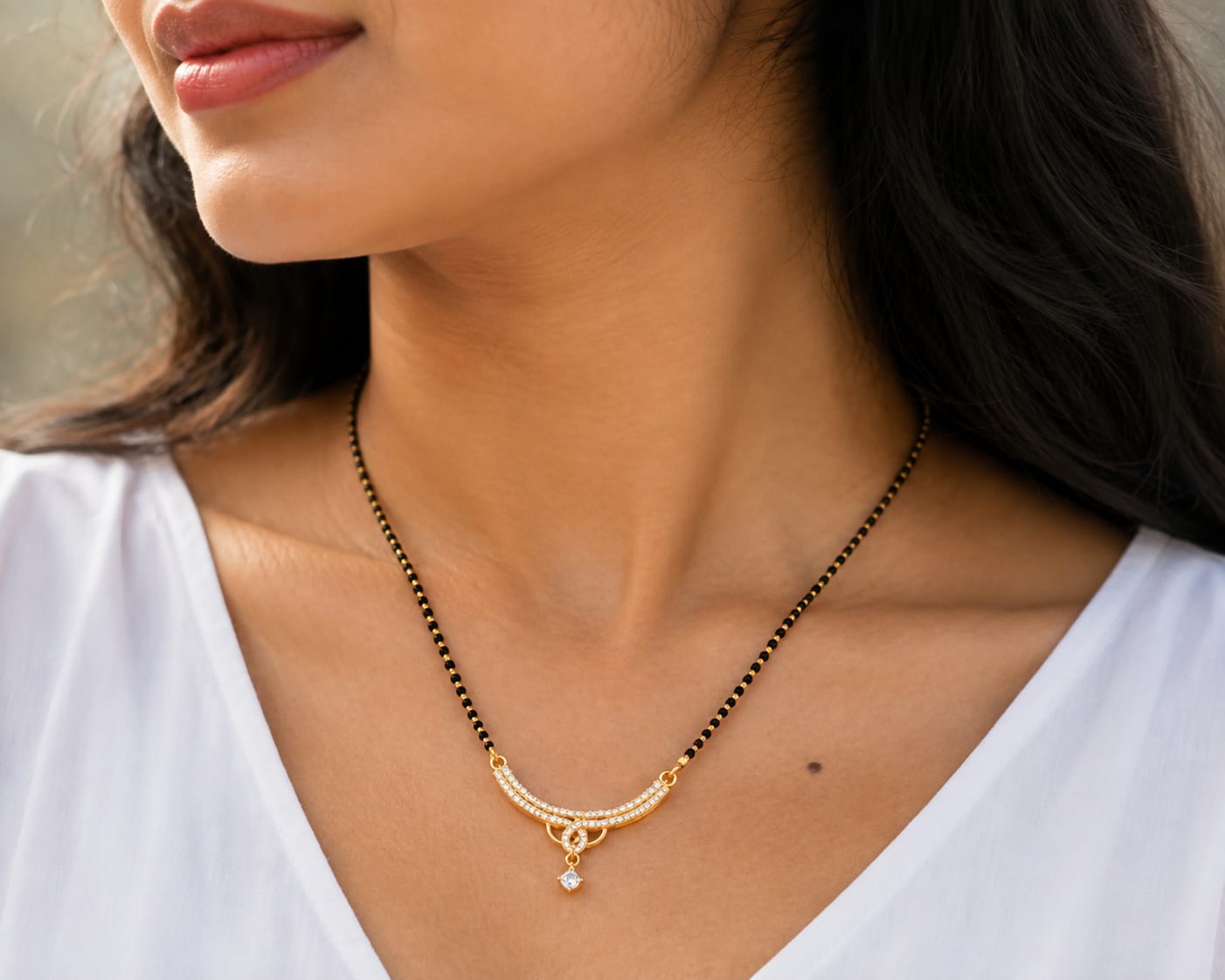 Rekha Mangalsutra