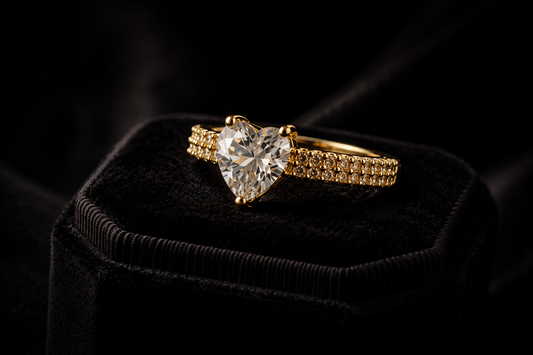 Eterna Heart Crystal Ring
