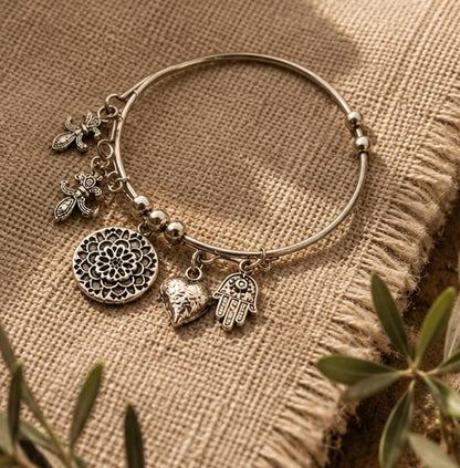 Vintage Heart Charm Bracelet