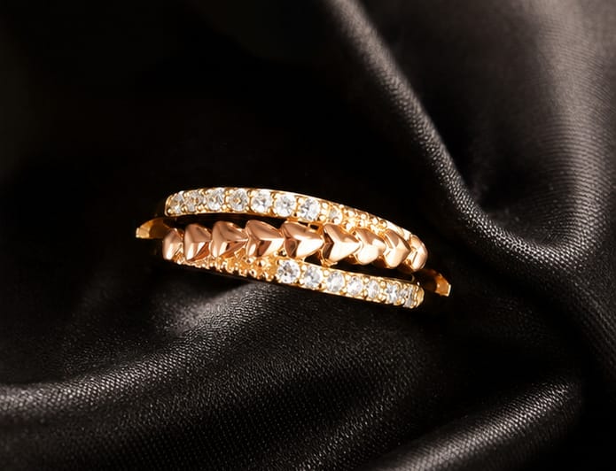 Heart Link Spark Ring